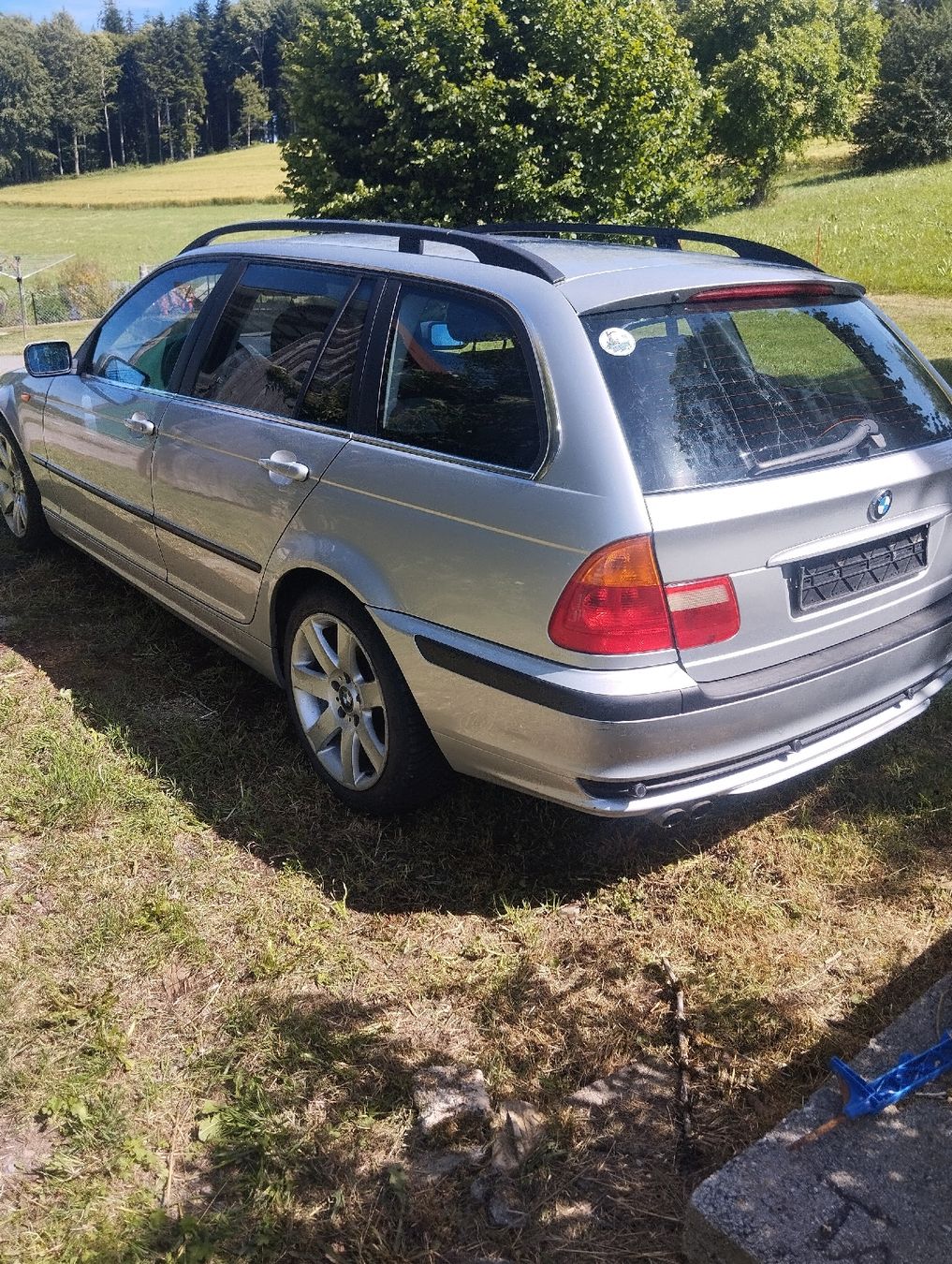 BMW Autos: BMW E46 320i Touring mit MFK – Defekt aus Heitenried von Chris351 4