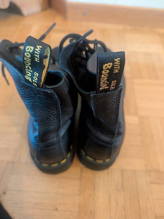 Chaussures femmes: Dr. Martens – Neuf avec emballage d'origine à Zürich par nel_9pcc 2
