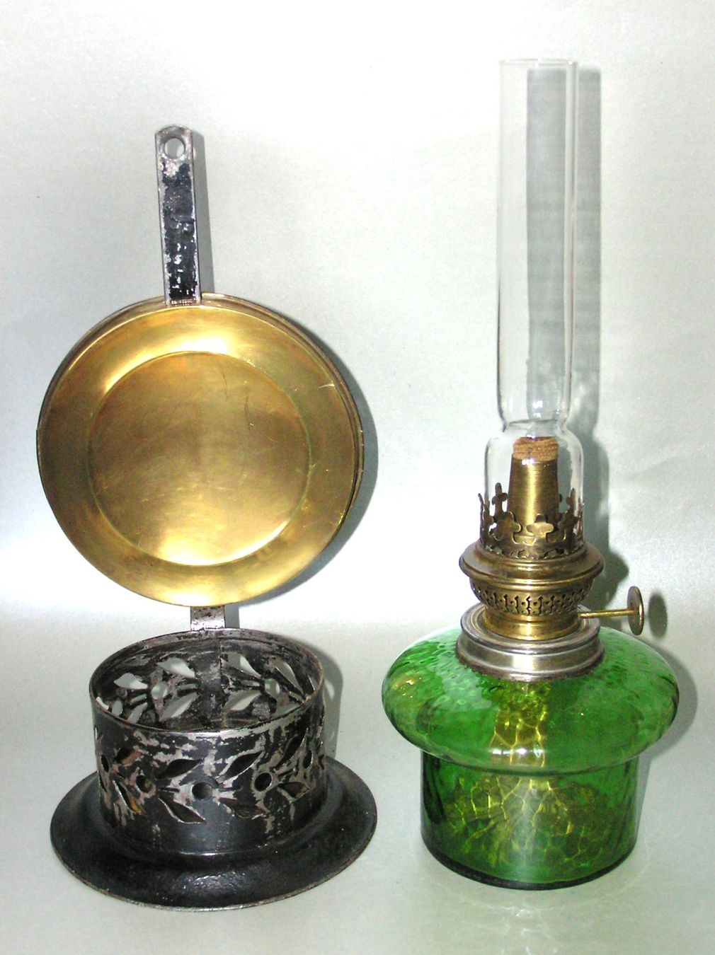 Lampade: ANTIKE PETROLLAMPE PETROLEUMLAMPE – Usato da Grenchen venduto da Antique-hunter 1