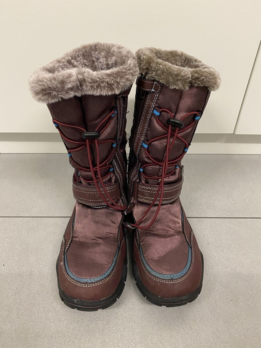 Scarpe per ragazze: Winterstiefel Mädchen – Usato da Pfäffikon ZH venduto da aveo14