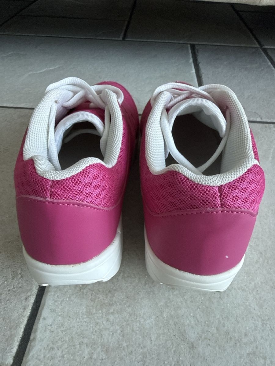 Scarpe per ragazze: Schuhe Gr.ca.36-37 – Nuovo (secondo la descrizione) da Waltenschwil venduto da lina-04 3