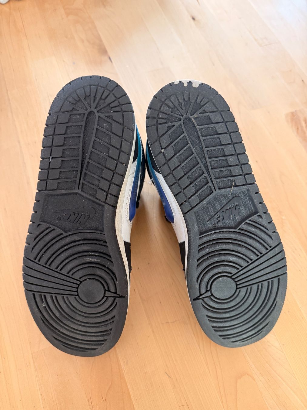 Jordan Herrenschuhe: Jordan 1 Mid Grösse 39 – Gebraucht aus Neftenbach von Mischa_03 5