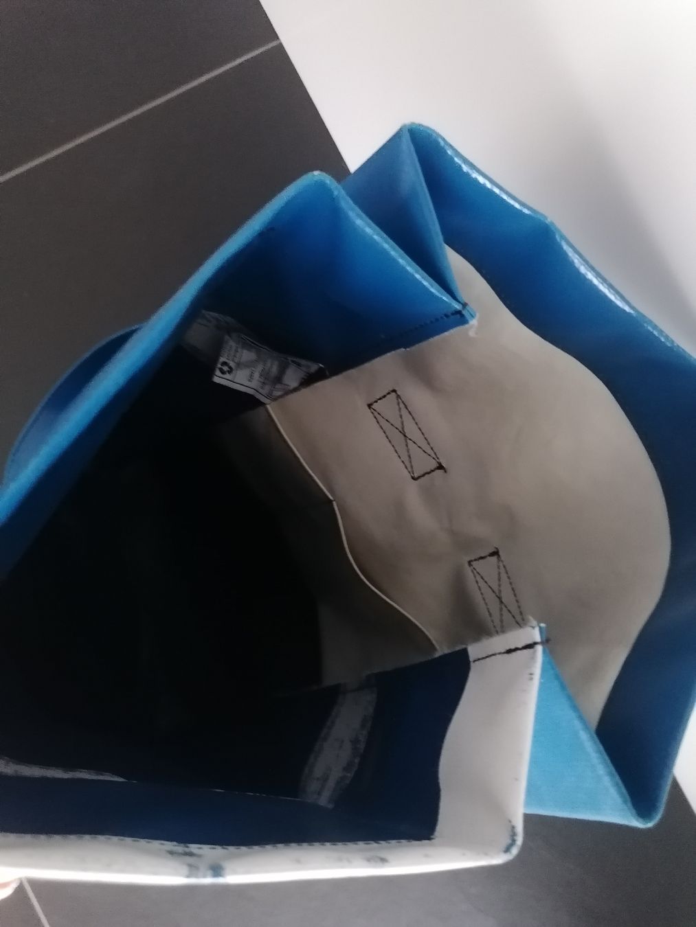 Freitag Zaini: Freitag Rucksack Kowlaski – Usato da Engelburg venduto da dan_lm68 2