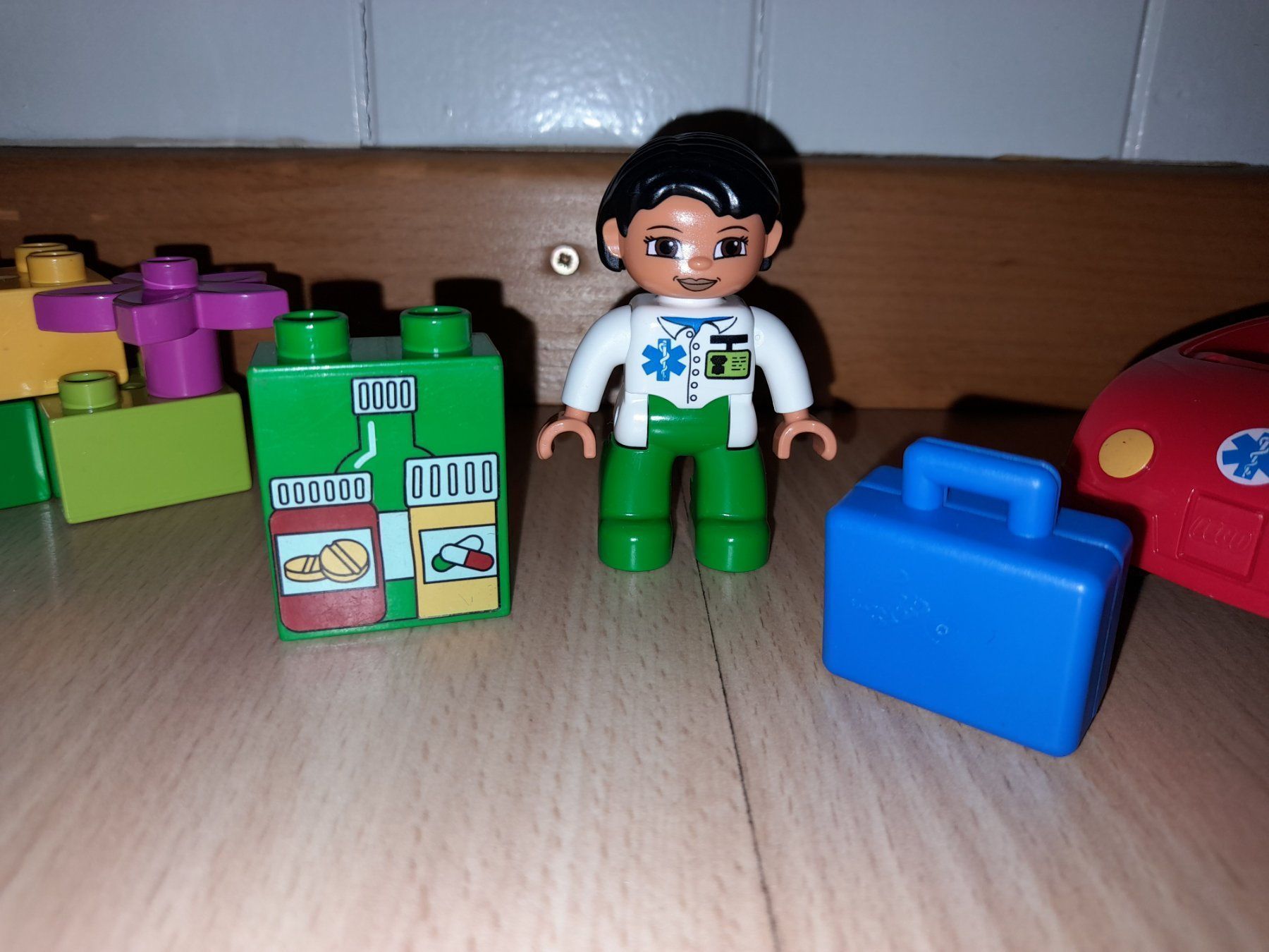 Lego Spielzeuge: Lego Duplo Notärztin 5793 – Gebraucht aus Wittenbach von Gugielmo 1