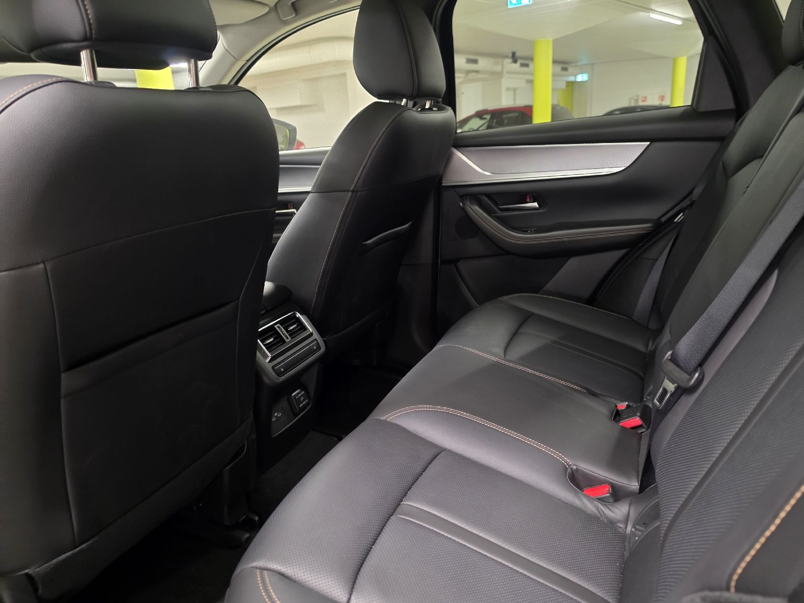 Mazda Autos: Mazda CX60 – Neu (gemäss Beschreibung) aus Bern von vuj_29zn 3