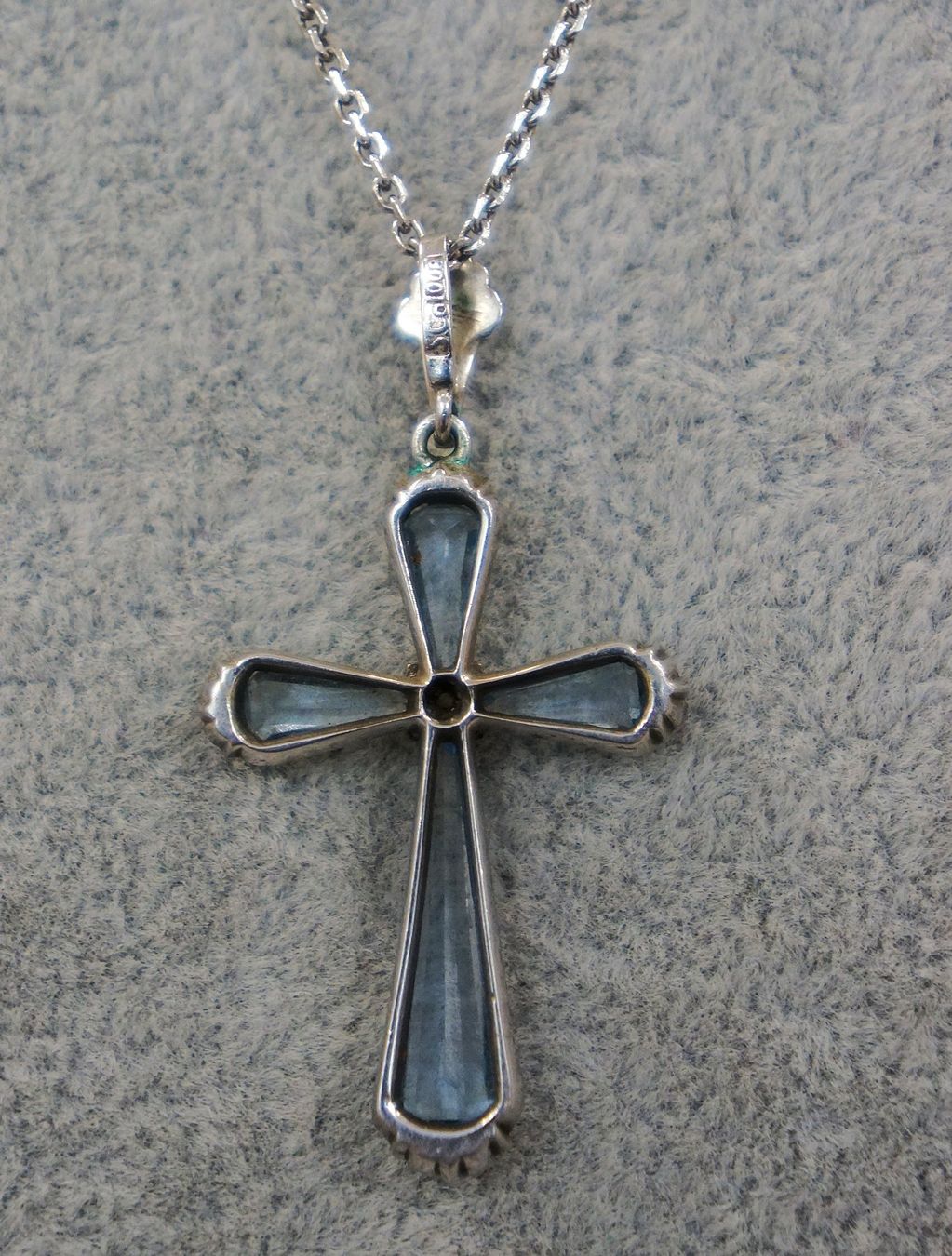 Colliers: Silber Kreuz Anhänger mit Kette – D'occasion à Basel par bk_brockibasel 2
