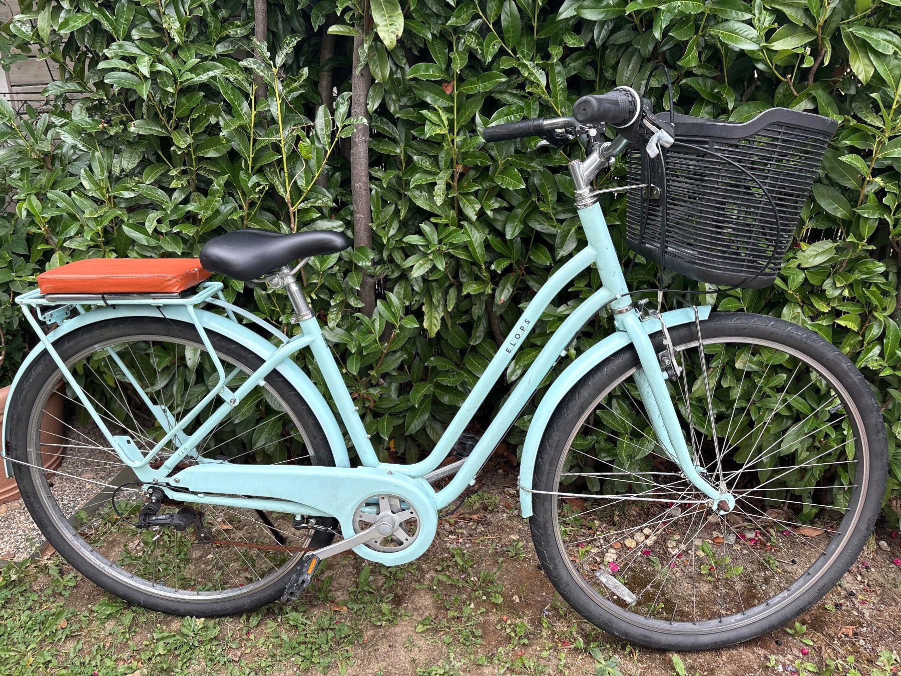 Decathlon Velos: Vélo de ville – Gebraucht aus mont sur rolle von vilascar