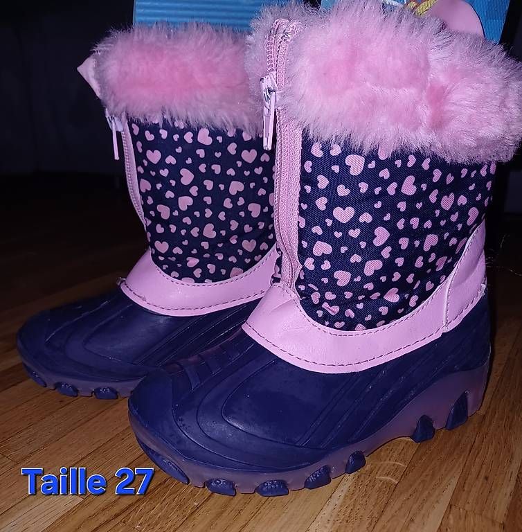 Kleiderpakete & -sets: Vide dressing chaussure hiver  – Gebraucht aus Lausanne von RUBY.1990 1