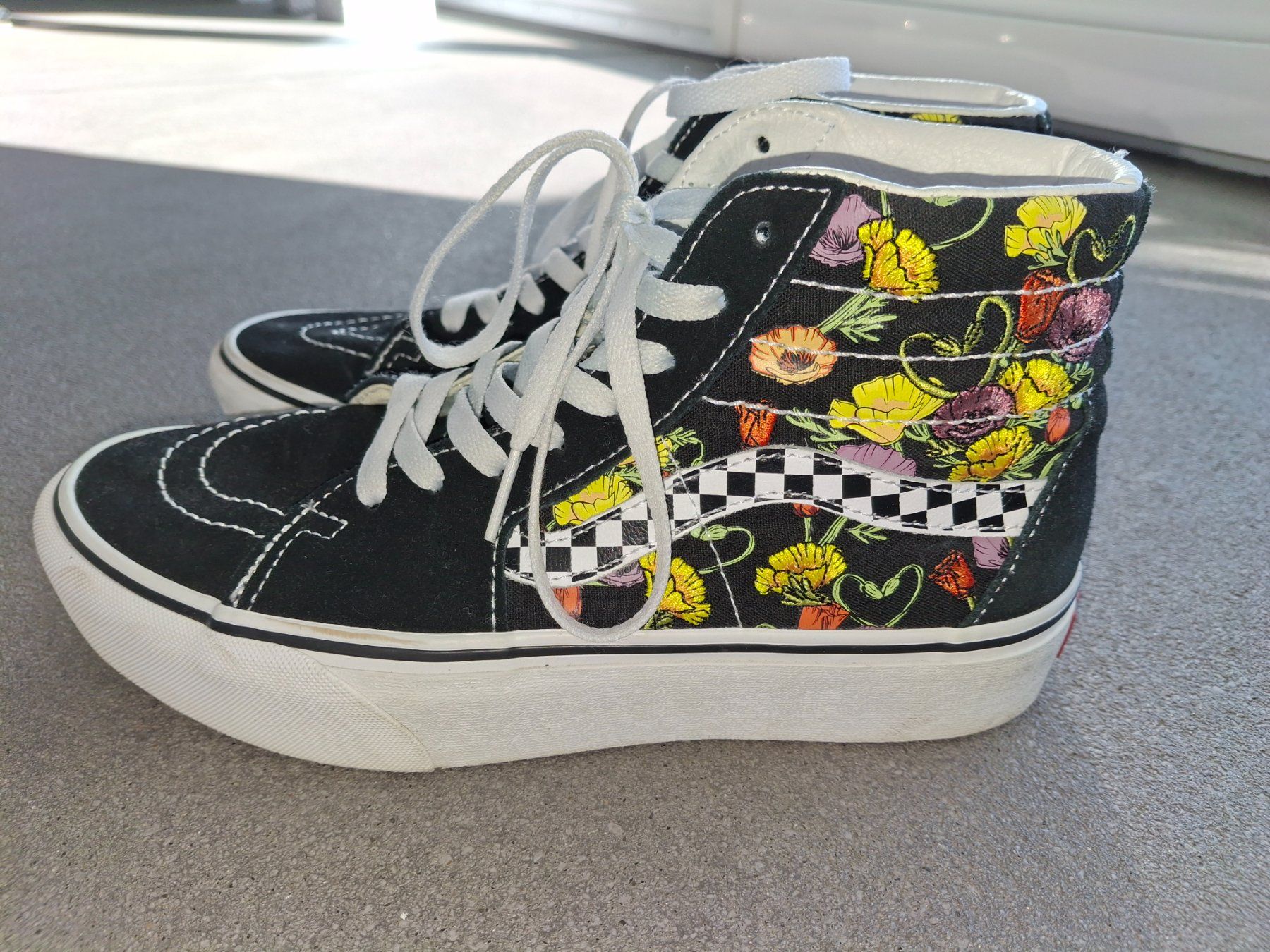 Vans Scarpe da donna: Vans Sk8-Hi Sneaker 39 – Usato da Widnau venduto da Ms_Lefthand 5