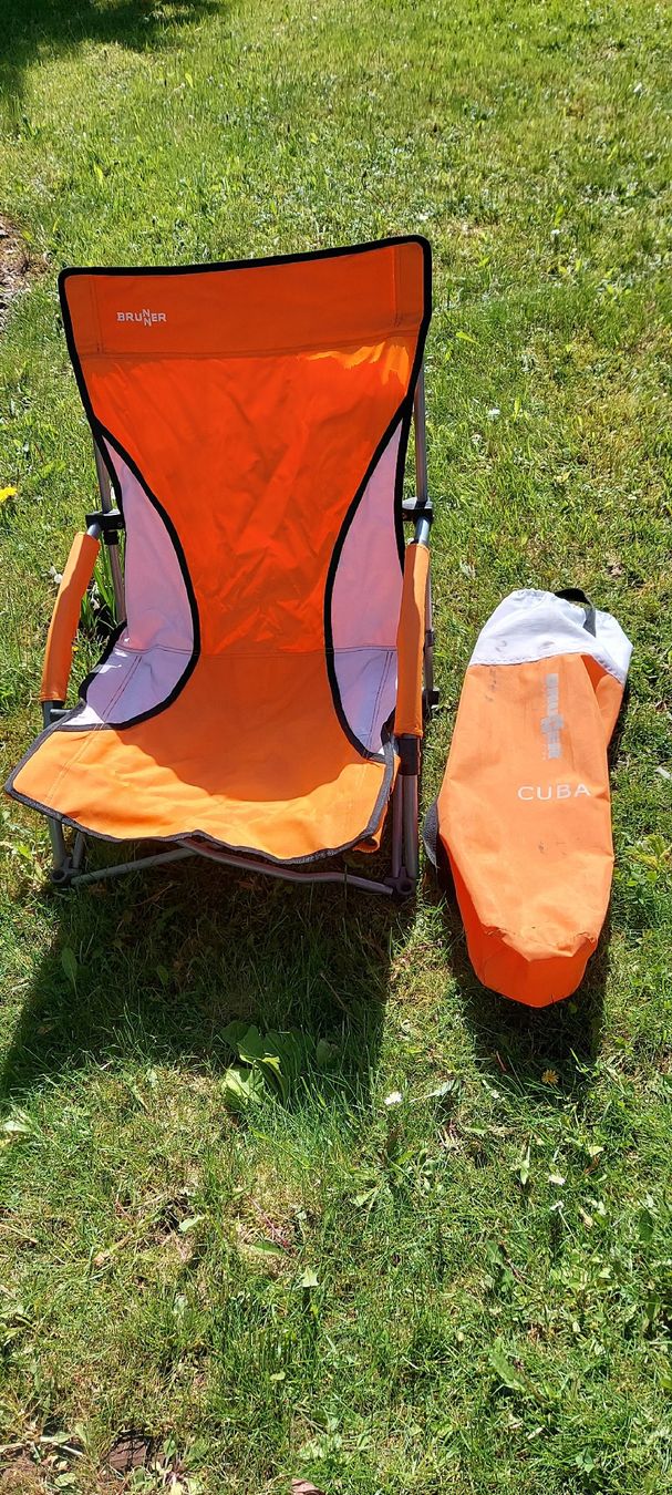 Poltrone: Strandsessel und Campingtisch – Usato da Allenwinden venduto da Jojoly