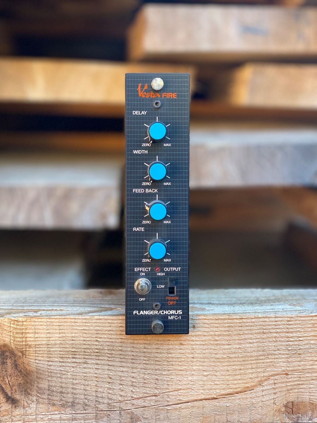 Equalizzatori: Vesta FIRE analoges Flanger/Chorus Modul MFC-1 – Usato da Wirzweli venduto da Kreonides