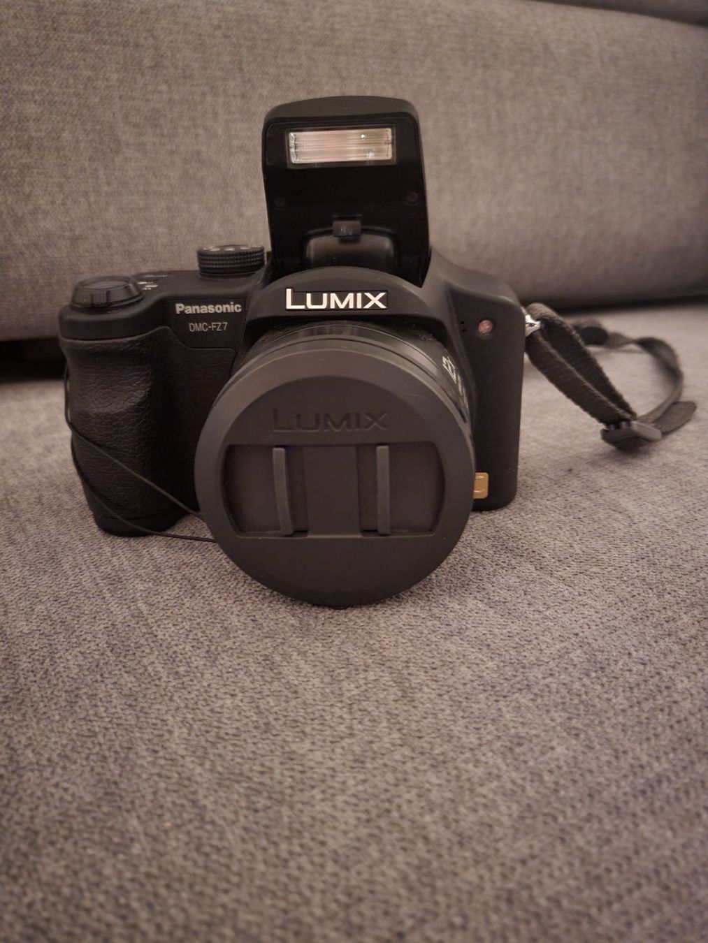 Panasonic Appareil photo: Panasonic Digitalcamera – D'occasion à Kirchberg SG par she_lq9l 1