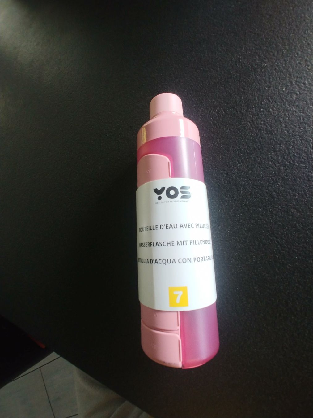 Borracce & Thermos: 7 TagePillendose mit Trinkflasche Rosa Neu – Nuovo e nell'imballaggio originale da Bäriswil BE venduto da Rezz 1
