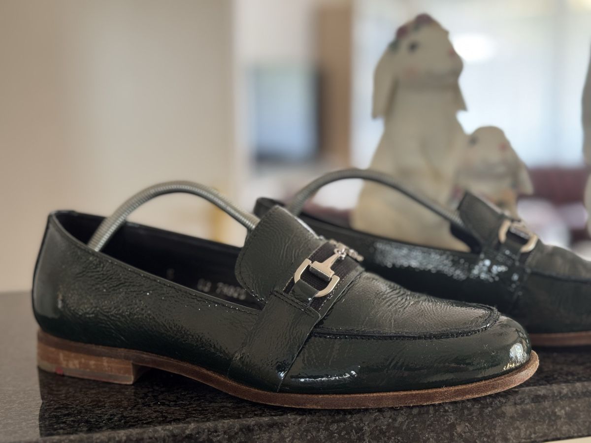 Damenschuhe: Lloyd Damen Slipper Gr 38 grün – Gebraucht aus Emmenbrücke von Balmoral