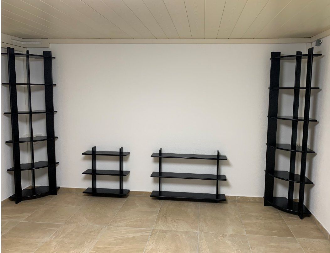 Scaffali: Regal-Wand-Designer Möbel Eck-Schäfte und Wandgestelle – Usato da Mumpf venduto da dadaboygugu