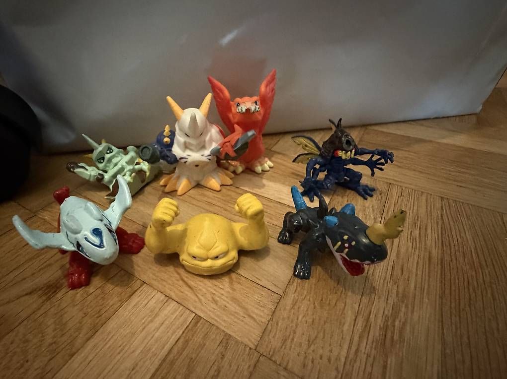 Pokémon Statuette: Vendo statuette di Pokémon e Digimon degli anni 90' – Usato da Viganello venduto da con_ns6d 2