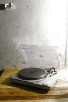 Klassischer Direct-Drive Plattenspieler TECHNICS SL-D3