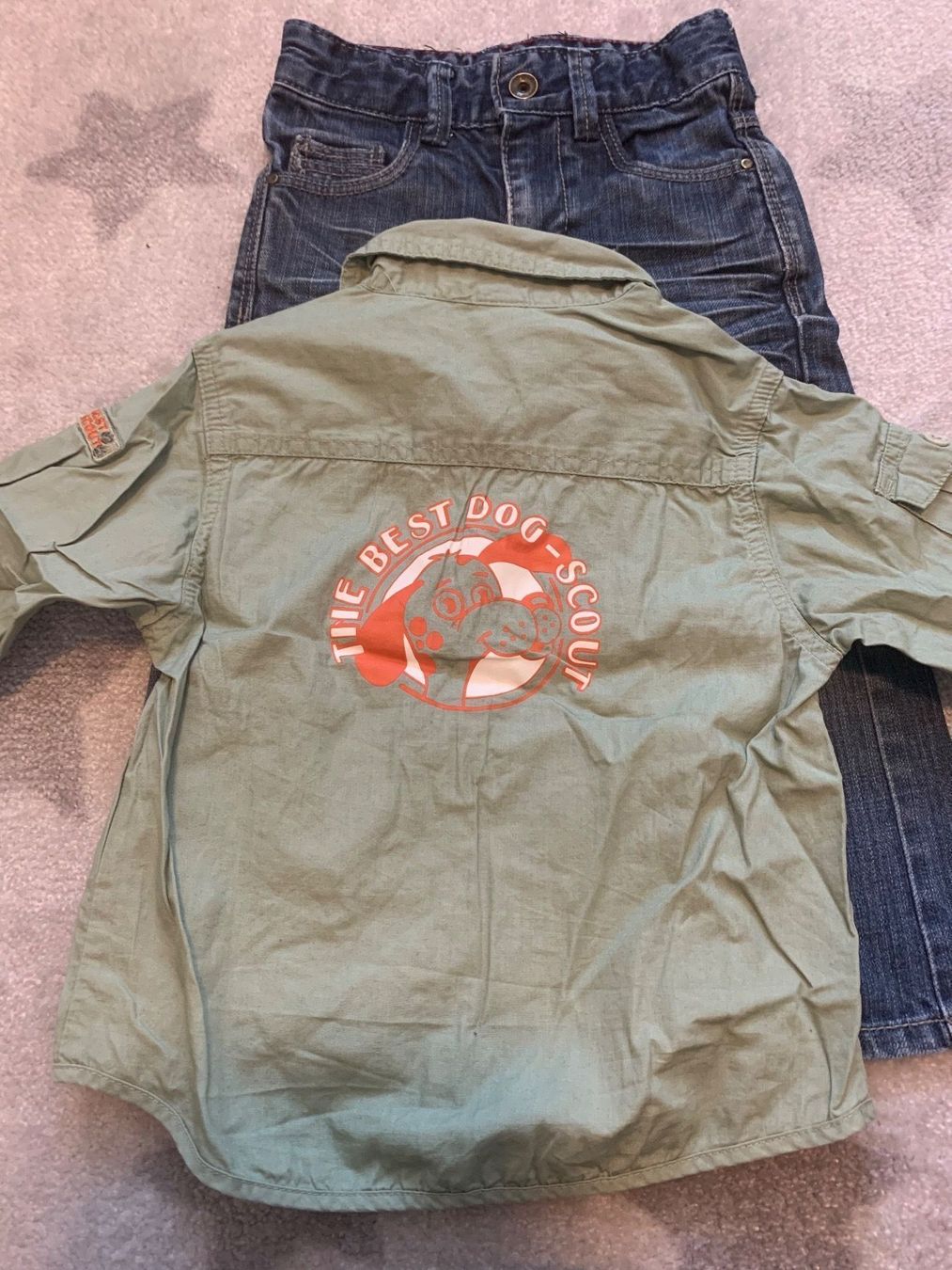 Lotti & Set di vestiti: Cooles Jungen-Set Gr.86 – Usato da Kreuzlingen venduto da jamie45 4