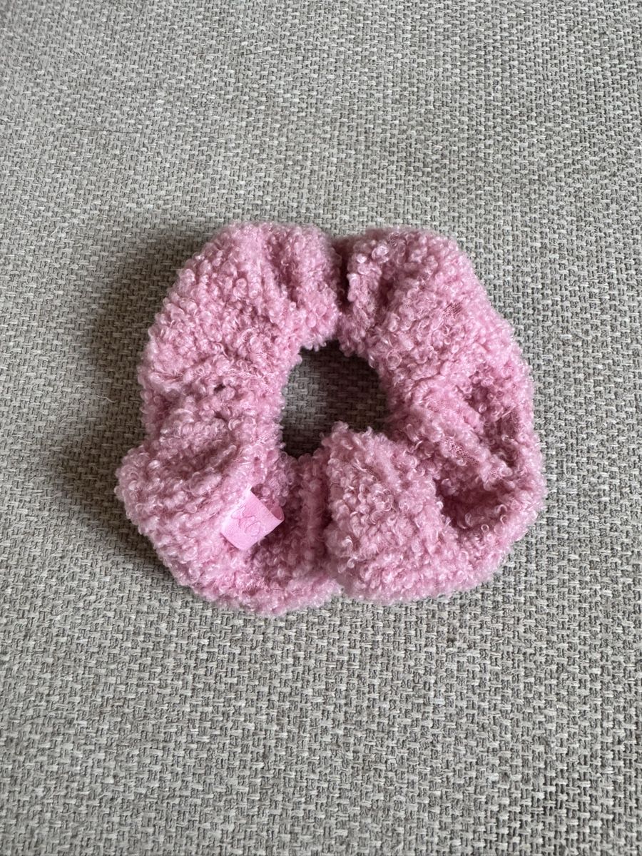 Haarschmuck: Skims Scrunchie – Gebraucht aus Zürich von MHW23