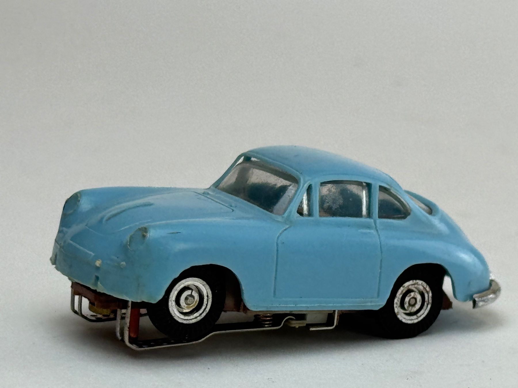 Faller Circuits: GB5- Faller AMS Porsche 356 hellblau – D'occasion à Elm par Wikmtz