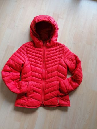 Leichte (Daunen) -Jacke rot Gr. 34