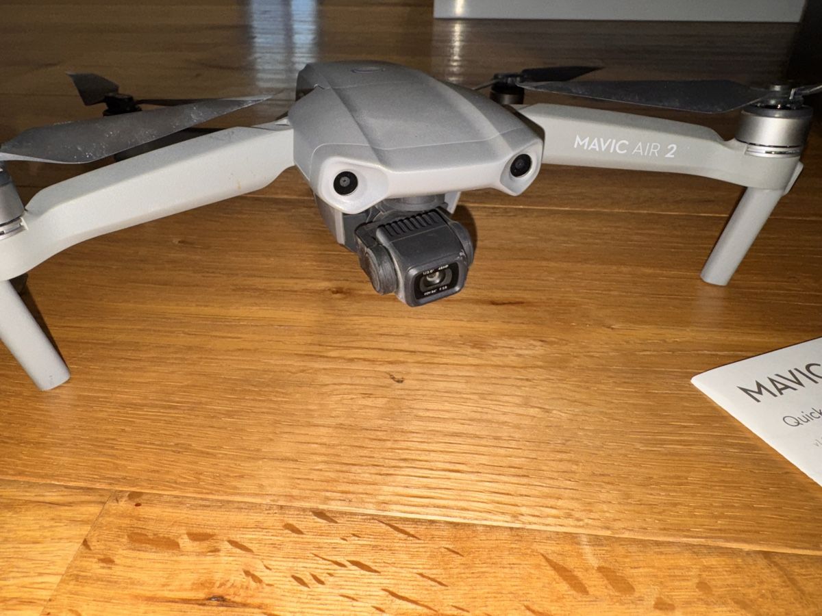 DJI Modellismo RC: Dji Mavic Air 2 XL-Combo mit Controller – Usato da Laupen BE venduto da WinterSnow 1