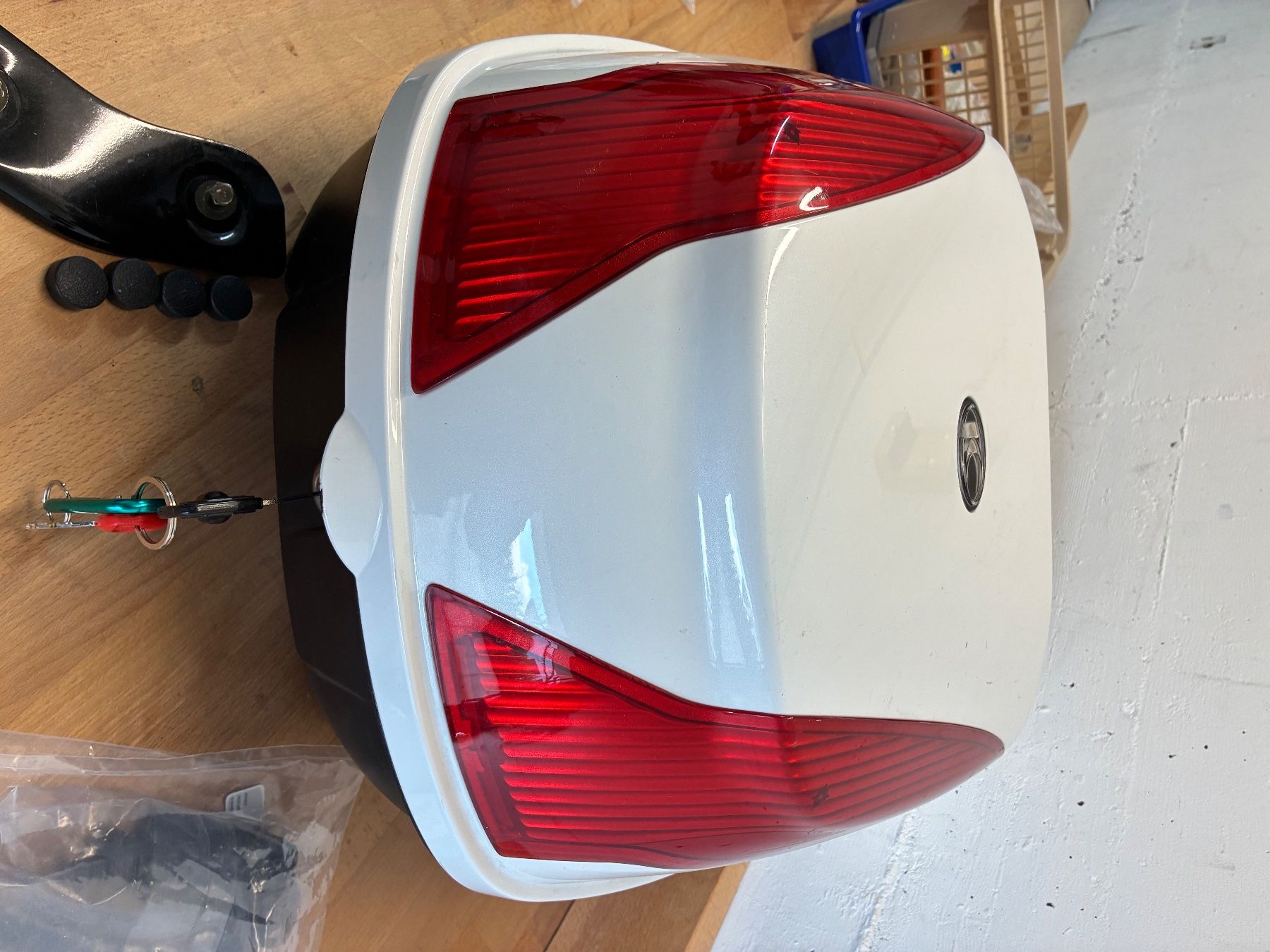 Kymco Topcase: Top Case 32 Lt Für Roller Kymco – Gebraucht aus Wallisellen von NorbertM 1
