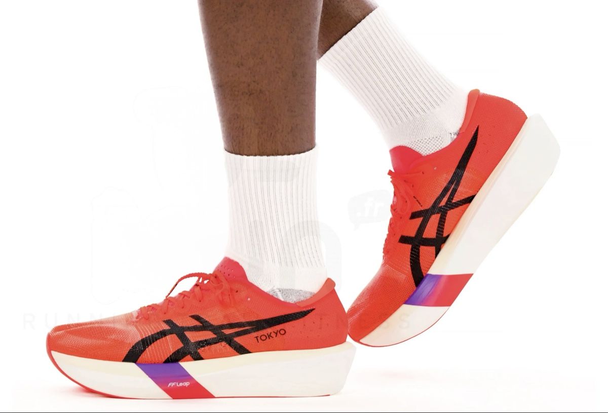Asics Chaussures hommes: Asics Metaspeed Sky Tokio Gr 45 Neu – Neuf avec emballage d'origine à Zürich par shq_nm2c 1