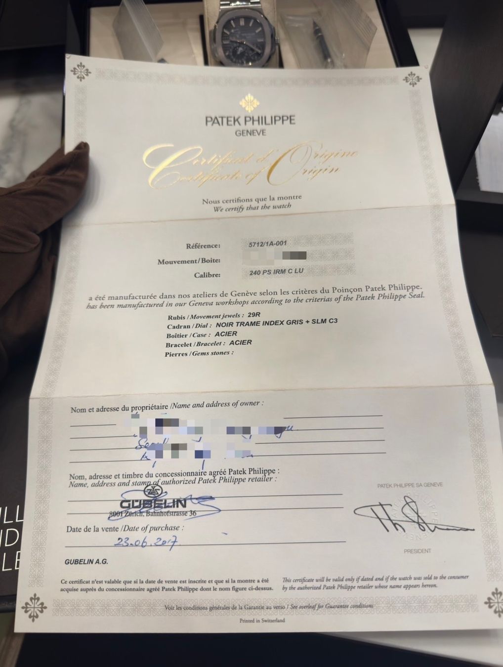 Patek Philippe Orologi: Patek Philippe Nautilus réf. 5712/1A-001 Full set 2017 – Usato da La Corbaz venduto da ts5_567x 5