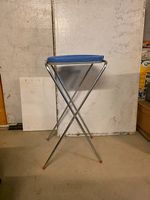 Klappbarer Abfallsammler / Müllsackhalter mit Deckel