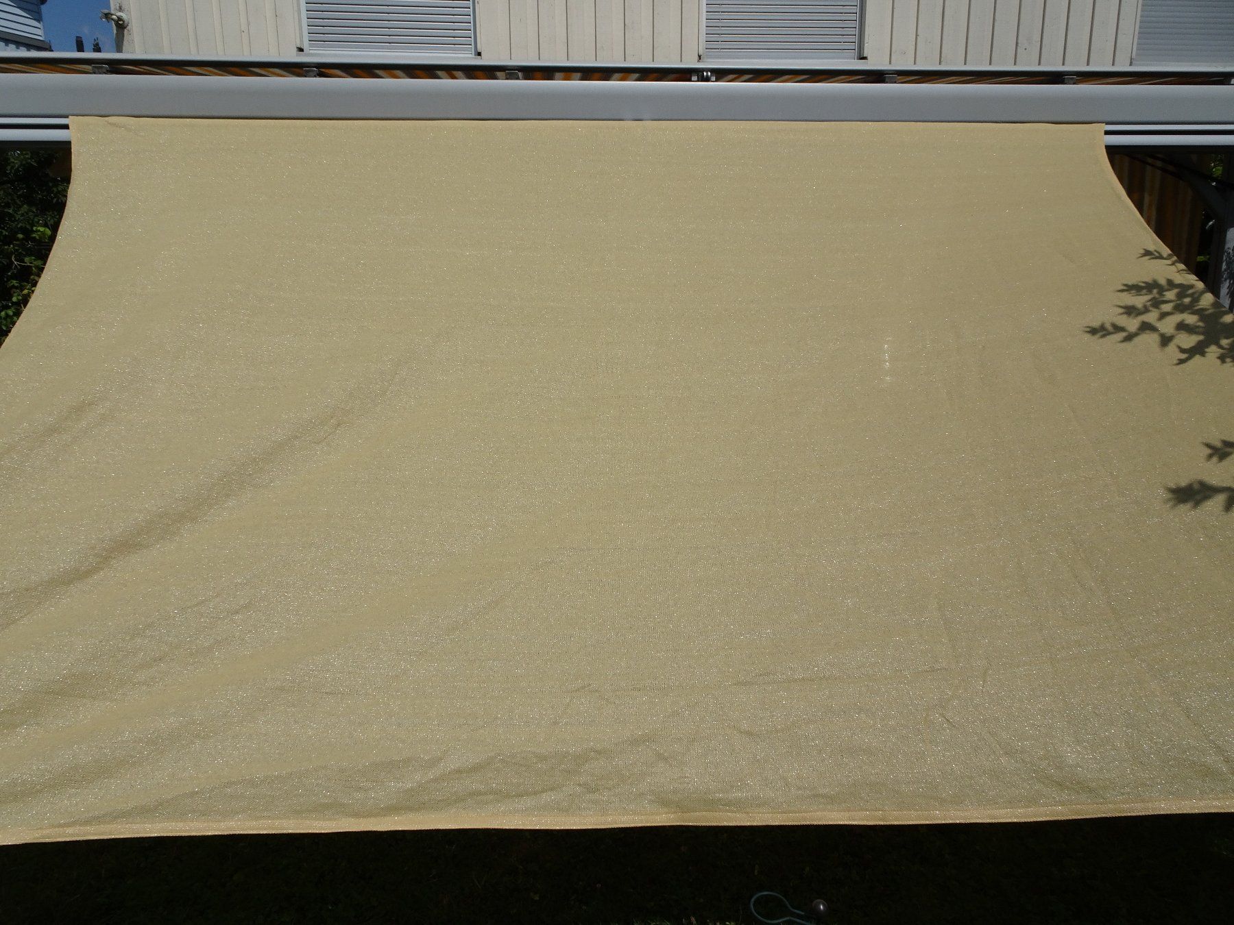 Markisen: Sonnensegel, beige 250 cm x 340 cm – Gebraucht aus Niederhasli von  3