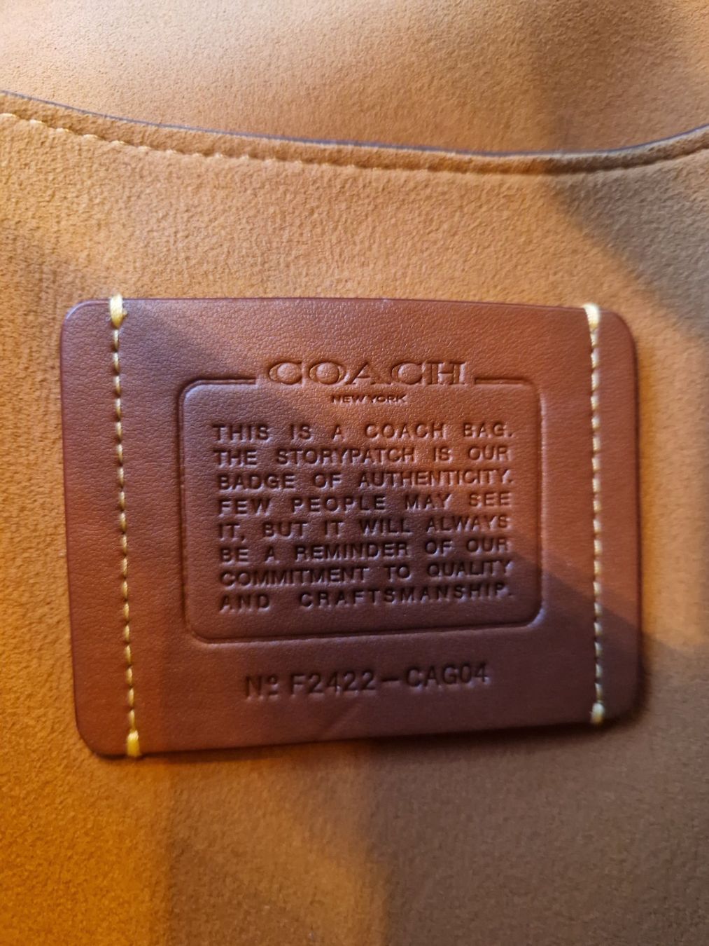 Coach Borse: Coach Tabby Baguette Bag Braun Gold – Usato da Cham venduto da YvonneSecondHand 6