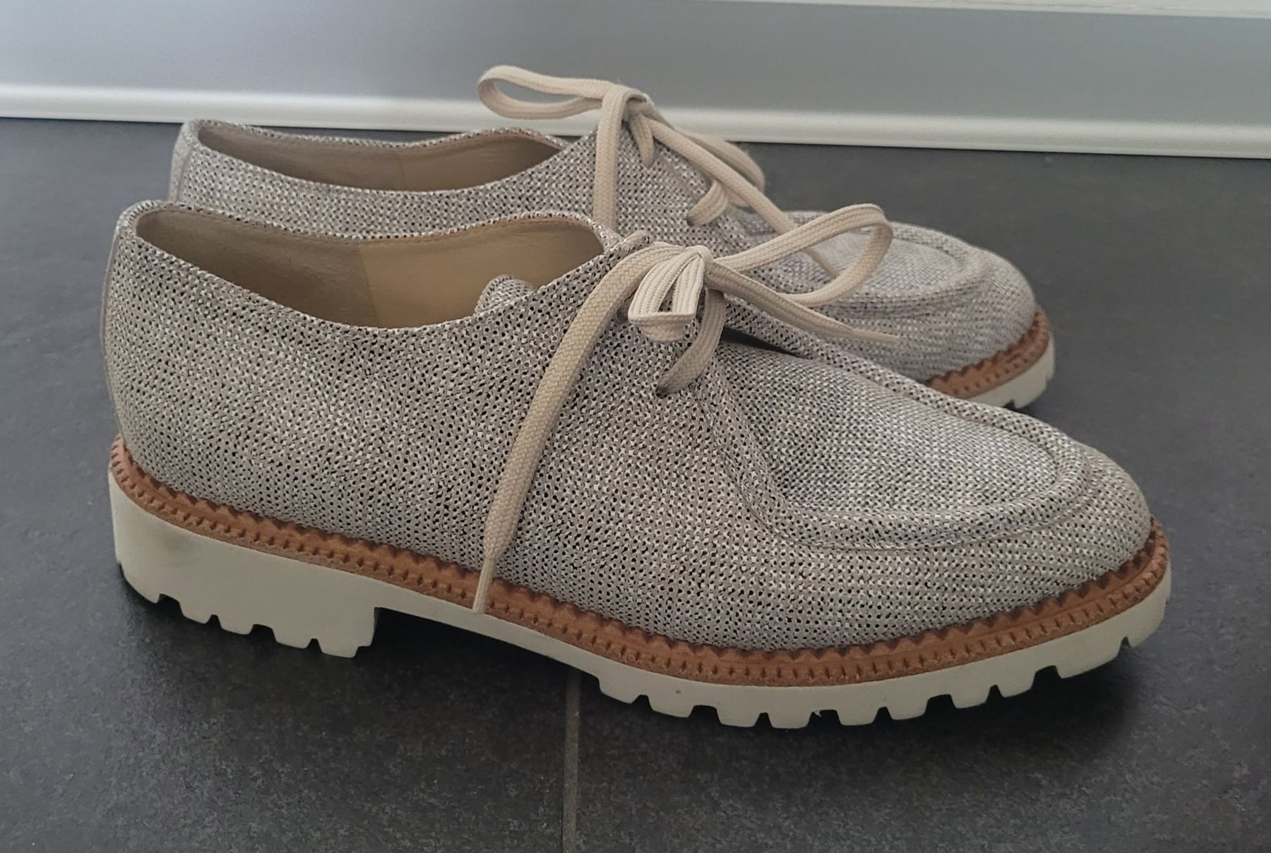 Brunate Scarpe da donna: Mocassins à lacets Brunate pointure 37 – Usato da Sion venduto da likaloba 1