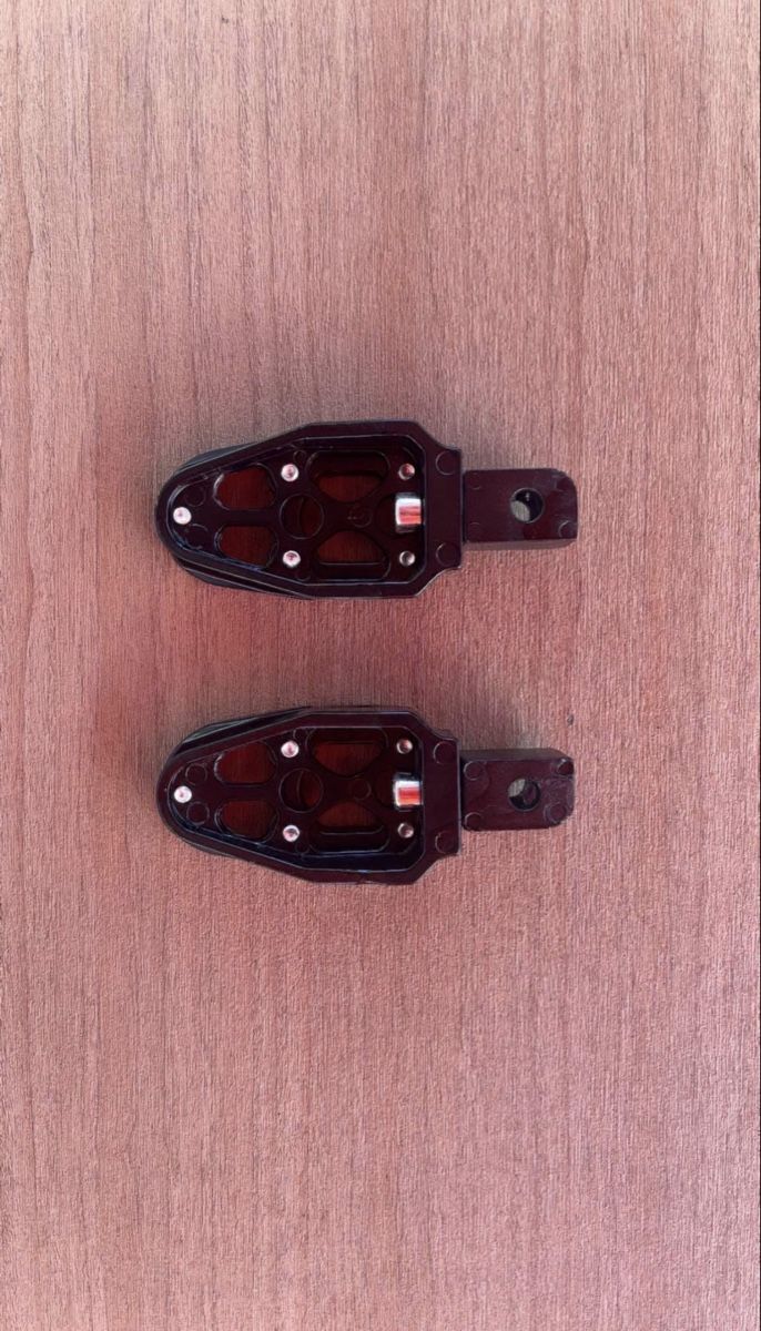 Alle Motorradersatzteile: Cale-pieds pour moto /scooter – Neu (gemäss Beschreibung) aus Mont-sur-Lausanne von ang_5wmc 2