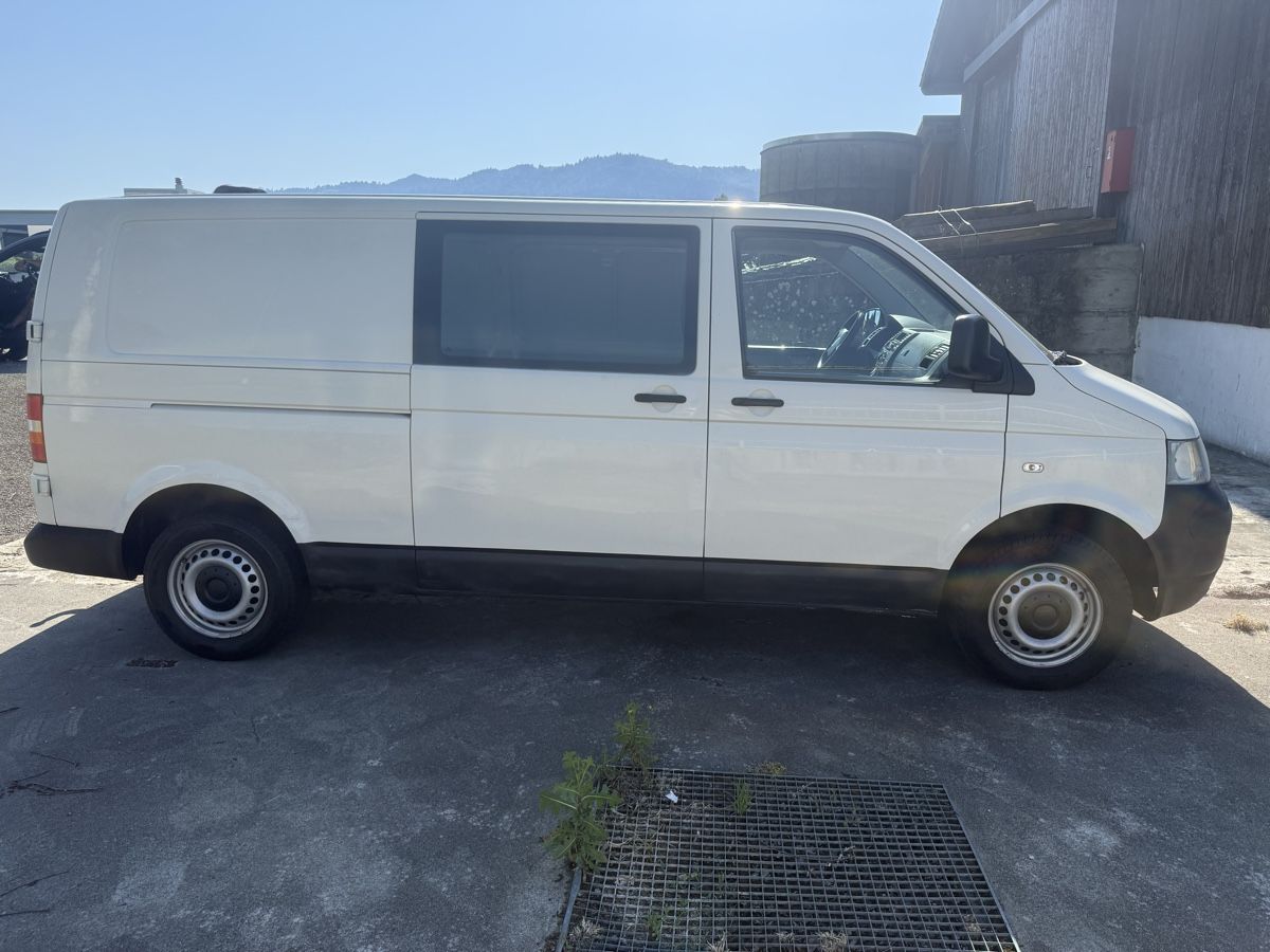 VW Véhicules utilitaires: VW T5 – D'occasion à Immensee par Finoli.ch 3