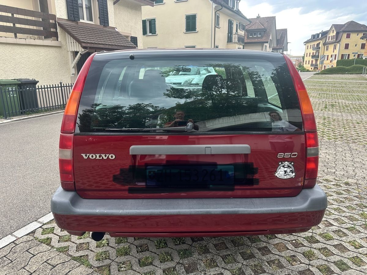 Volvo Automobili: Volvo 850, 1995, Liebhaberobjekt – Usato da wallisellen venduto da rodolfo68 1