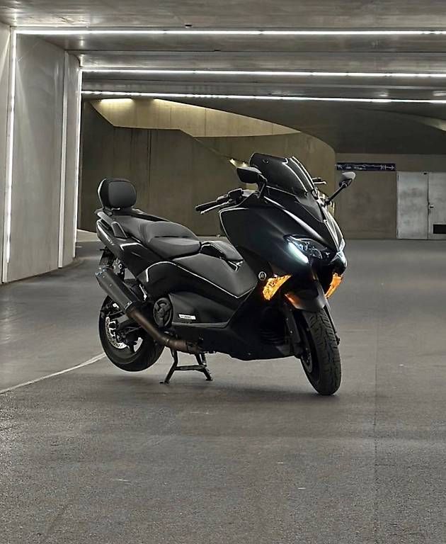 Yamaha Scooters: Tmax DX XP tout option – D'occasion à Aubonne par nad_r5gw 1