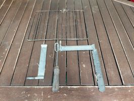 Grillrost mit Schwenkarm