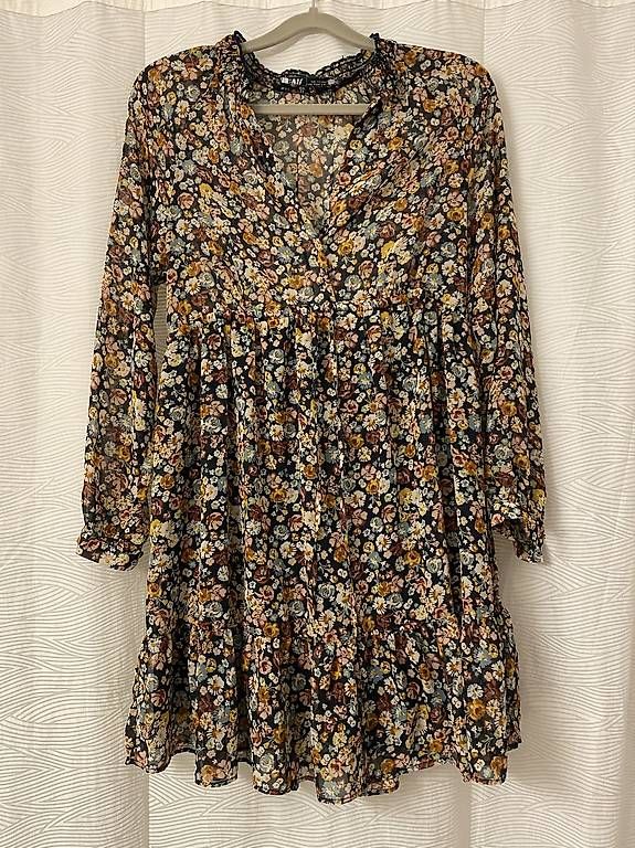 Kleider: Blümchenkleid im Boho-Style – Neu und originalverpackt aus Bern von nadjaz