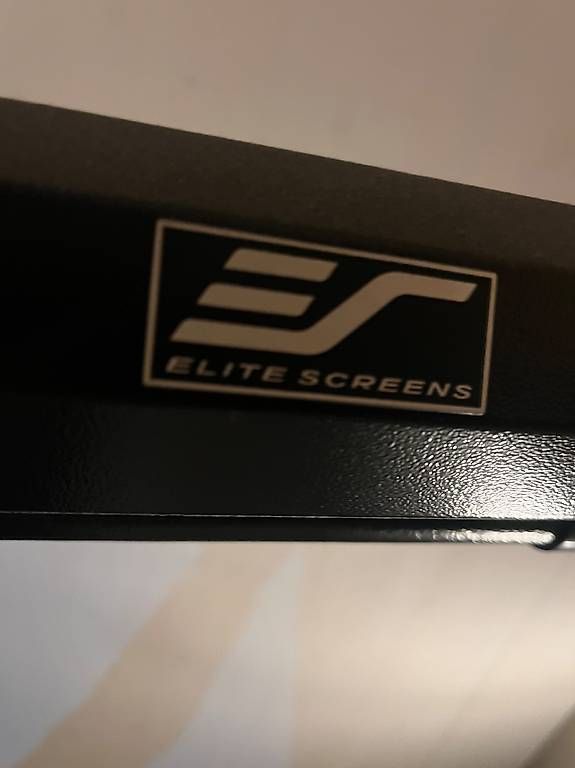 Heimkino: Elitescreen M84UWH Rollo 16:9  – Gebraucht aus Riehen von str_jhy8 1