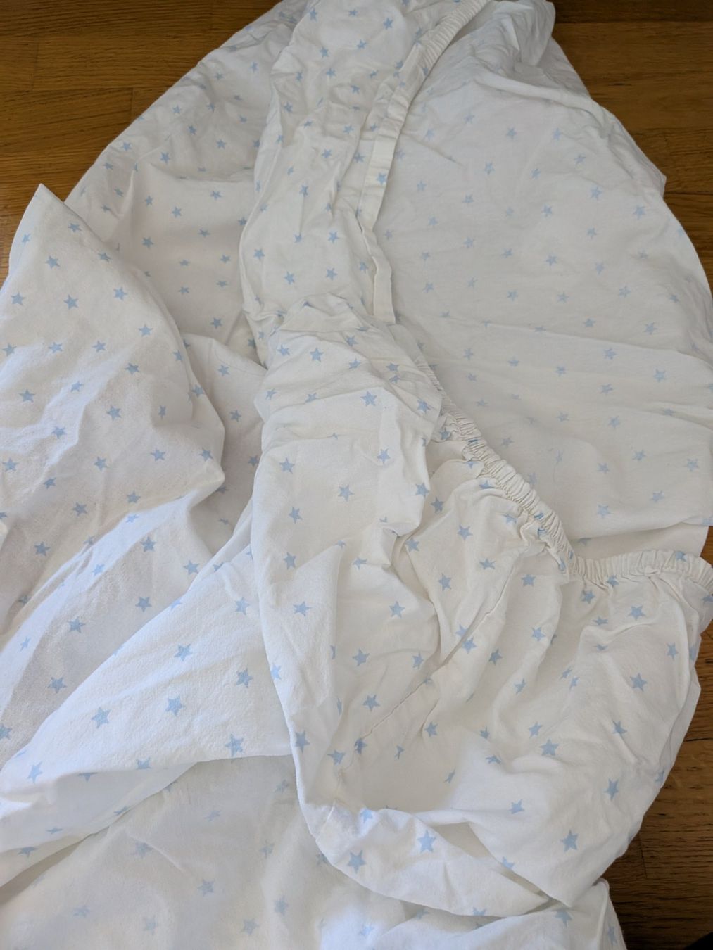 Bettwäsche: 3x Baby Fixleintuch – Gebraucht aus Horgen von sunny080 2