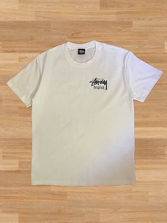 Stüssy T-shirt: Stüssy Beijing T-Shirt – Nuovo (secondo la descrizione) da Basel venduto da Eca02 1
