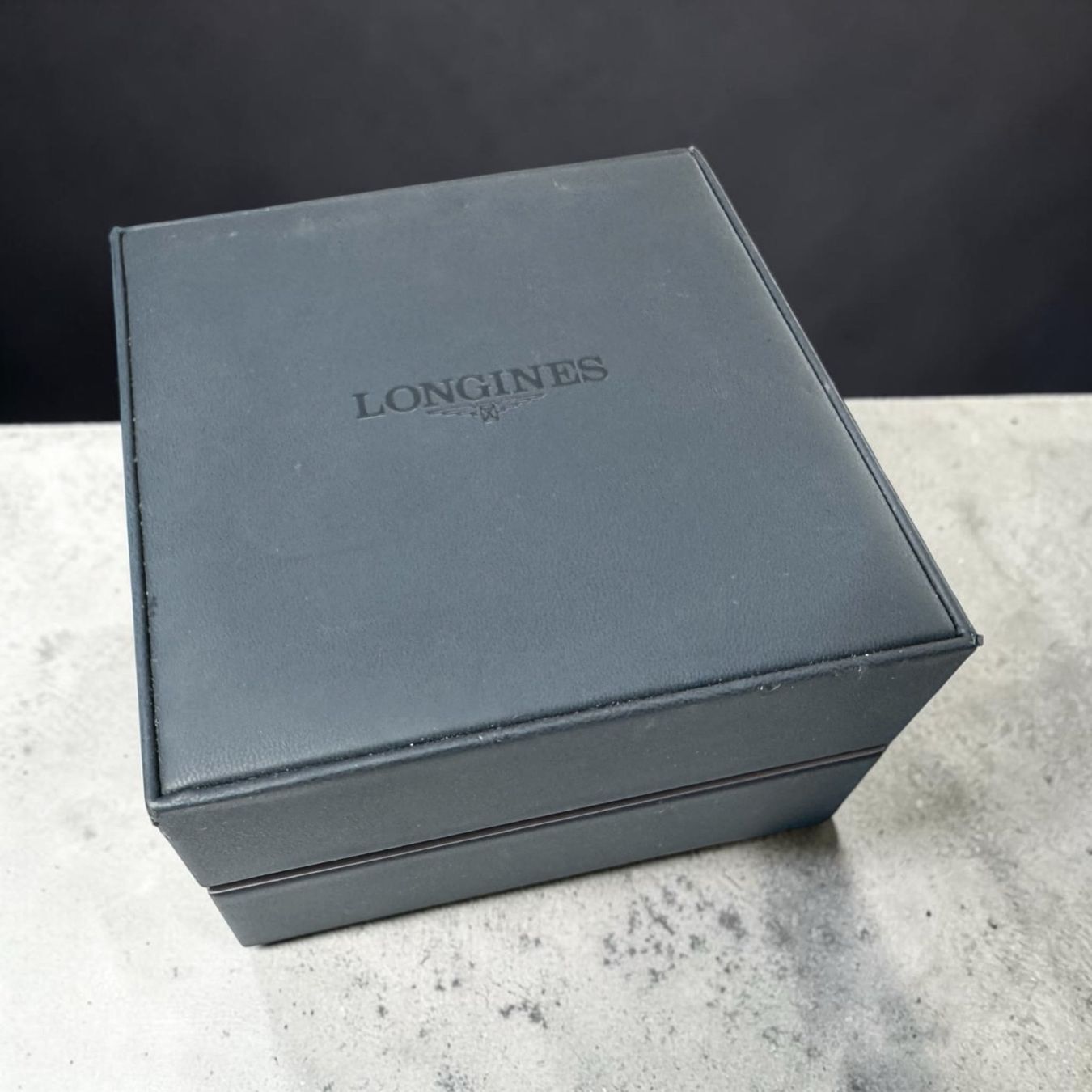 Longines Scatole porta orologi: Longines Uhrenbox mit Umkarton – Usato da Basel venduto da mkz_859r 1