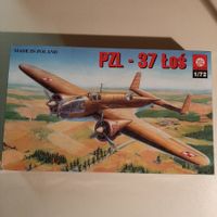 3089 ... P.Z.L. P. 37 Los ... ZTS S-001