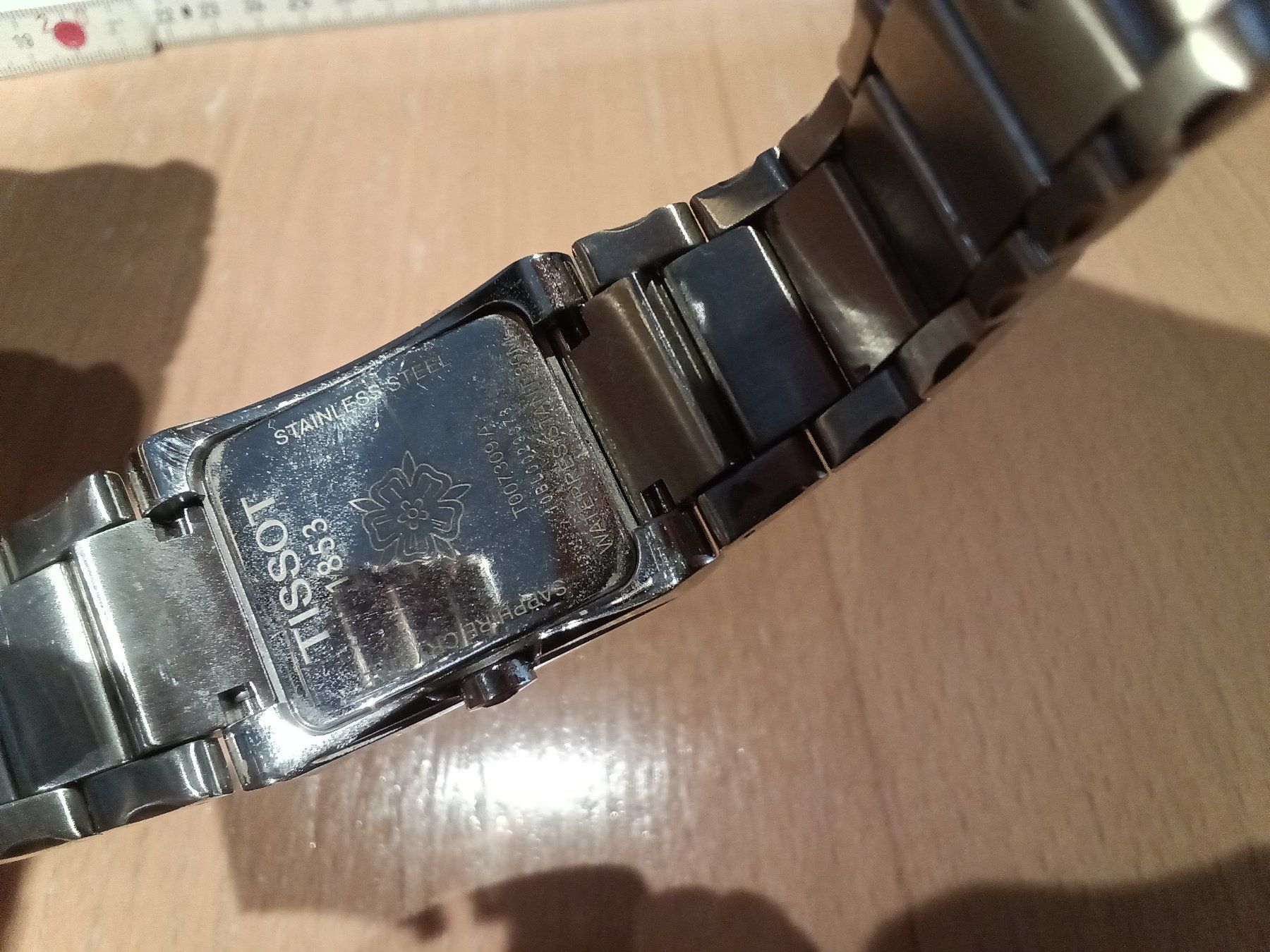 Tissot Uhren: Tissot Damenuhr Perlmutt – Gebraucht aus Unterendingen von tech11 2