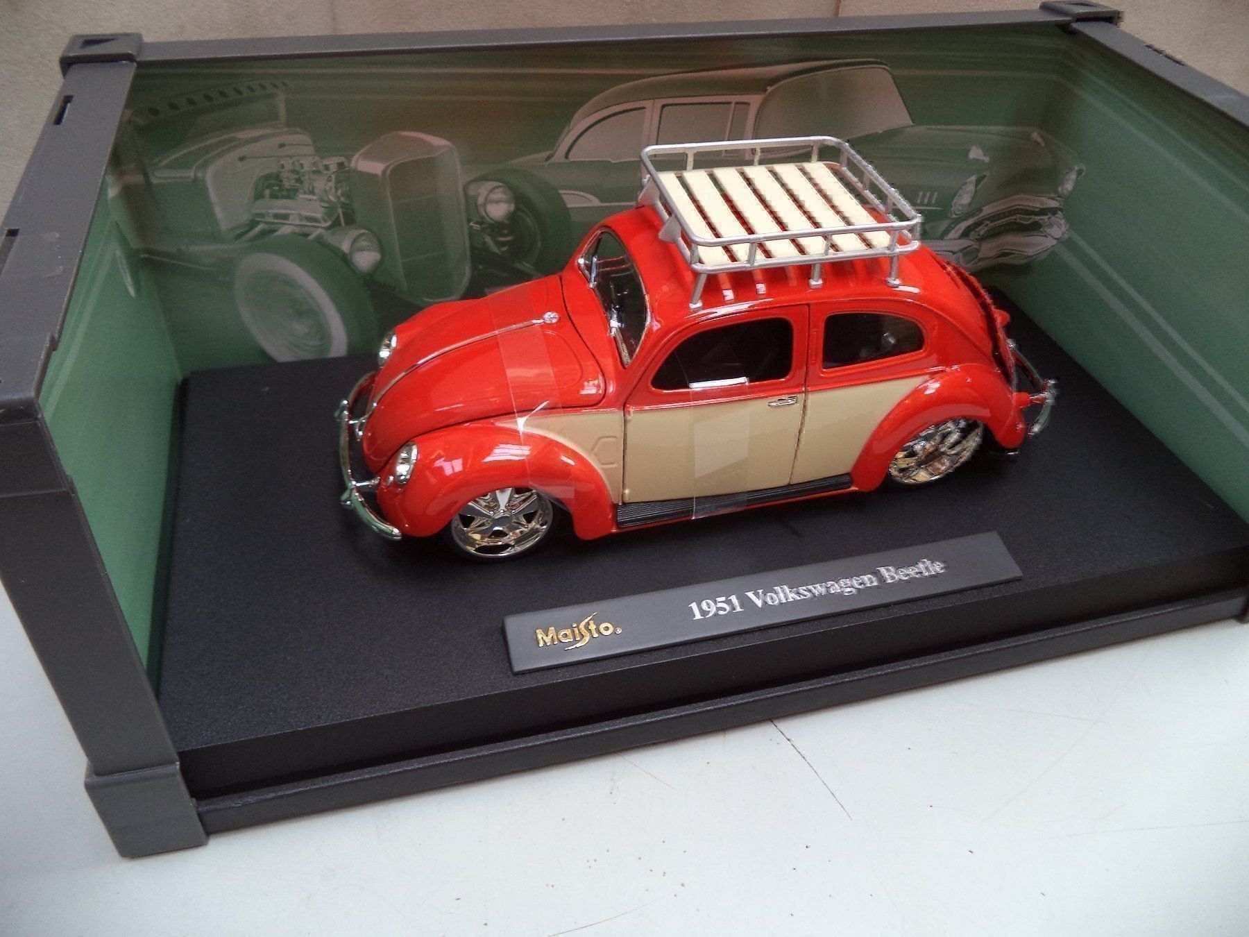 Modellini d'auto: Maisto 1:18  Volkswagen Beetle – Nuovo e nell'imballaggio originale da Rieden AG venduto da Wirth03
