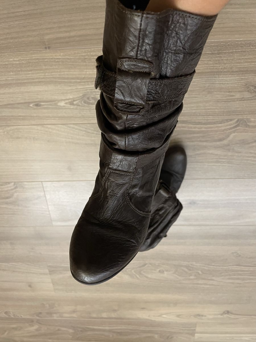 Scarpe da donna: Bottines brun foncé, taille 34 – Usato da Sierre venduto da Ruyfigas 4