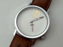AKTEO Herrenuhr läuft / montre pour homme