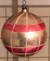 Antike, schöne Weihnachtskugel, pink gestreift