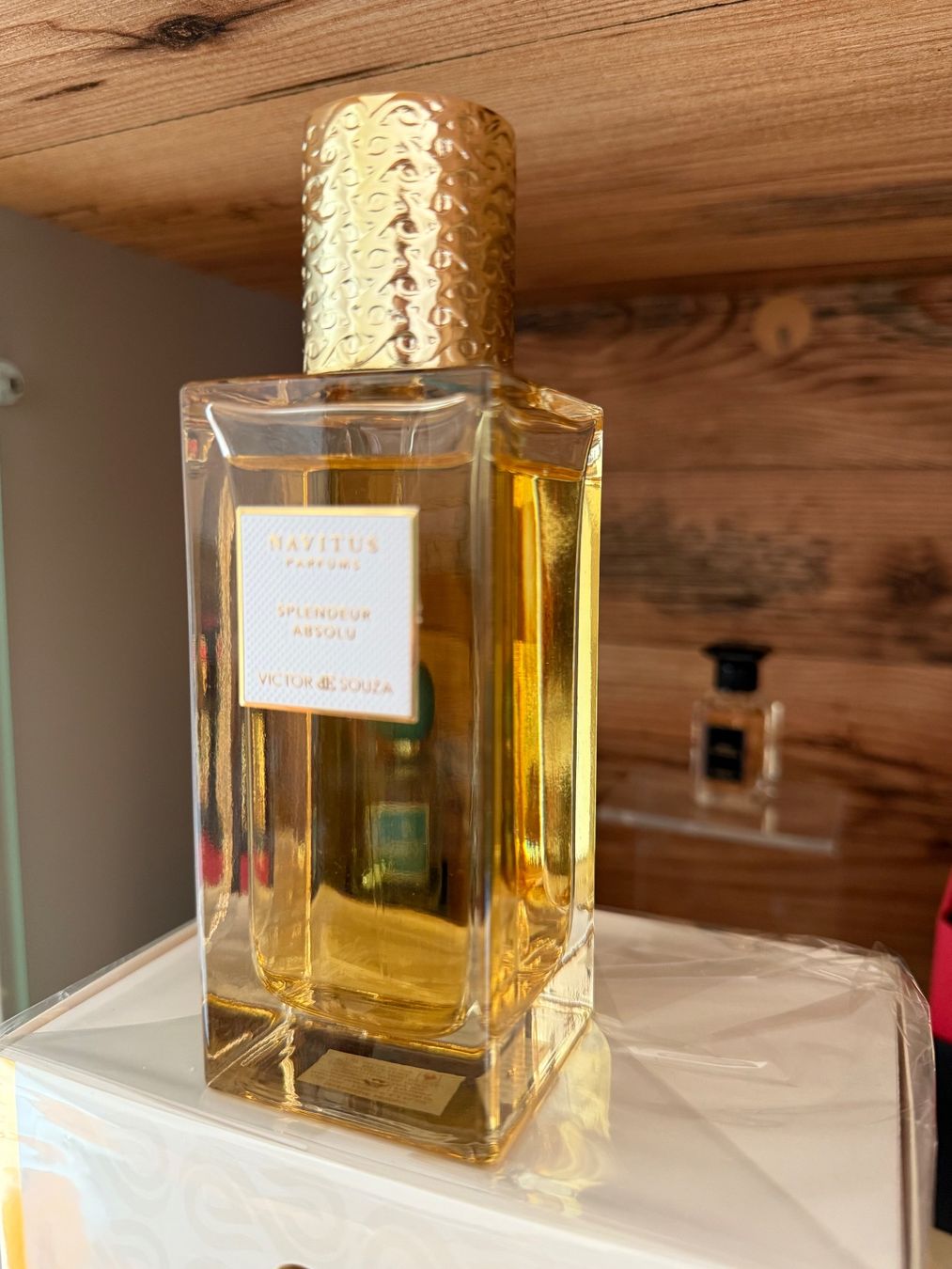 Profumi & Eau de Toilette: Splendeur Absolu Navitus 125 ml – Usato da Ittigen venduto da iGeorgia 1
